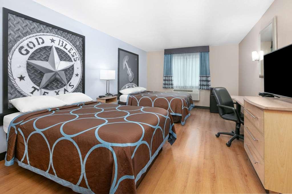 Отель Super 8 By Wyndham New Braunfels I-35 Номер фото